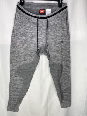 Nike Tech Knit Carbon Heather Gray Joggers Pants Size Small
